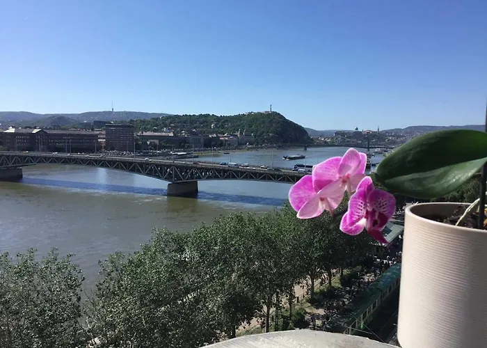 Danube Paradise * Budapest